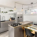 Rok Apartament Lublana